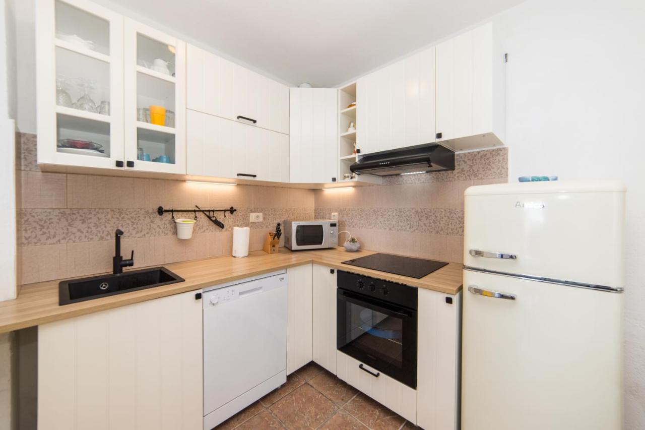 Apartmani Kala Podgora Zimmer foto